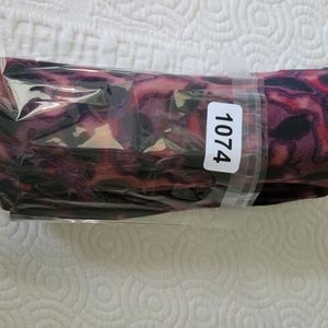 NEW Lularoe Leggings TC - 1074